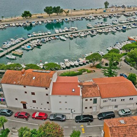 Apartments Nika Crikvenica Esterno foto