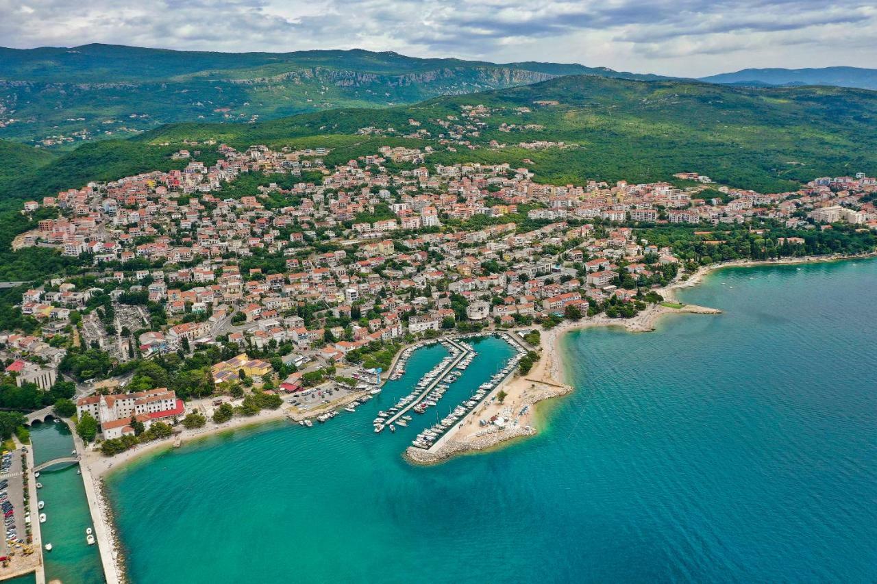 Apartments Nika Crikvenica Esterno foto