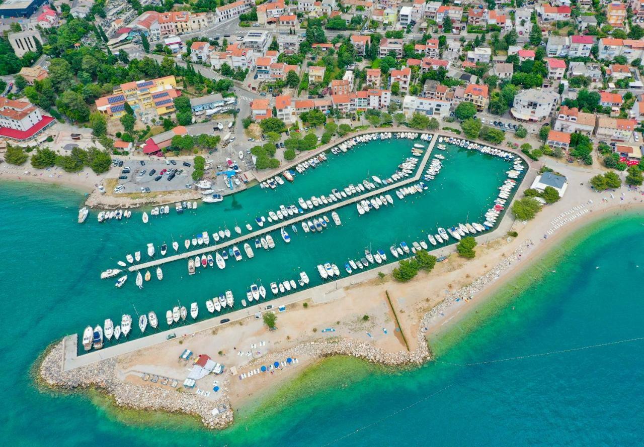 Apartments Nika Crikvenica Esterno foto