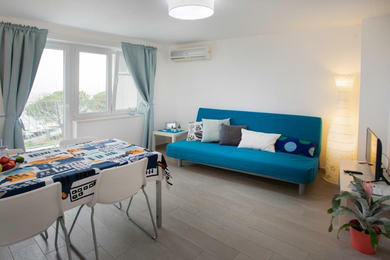 Apartments Nika Crikvenica Esterno foto